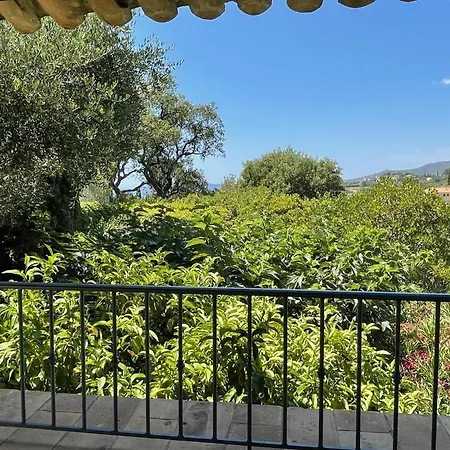 Villa Mandarine Villa *